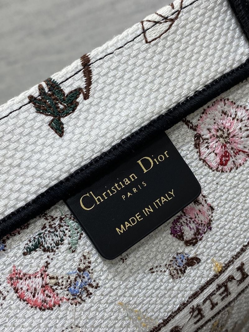 Christian Dior Shopping Bags